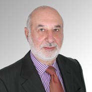 ed985e2afb34ab011b64fa3c1faa4c36_Μάνος-Κασσαλιάς-185-185-c-90